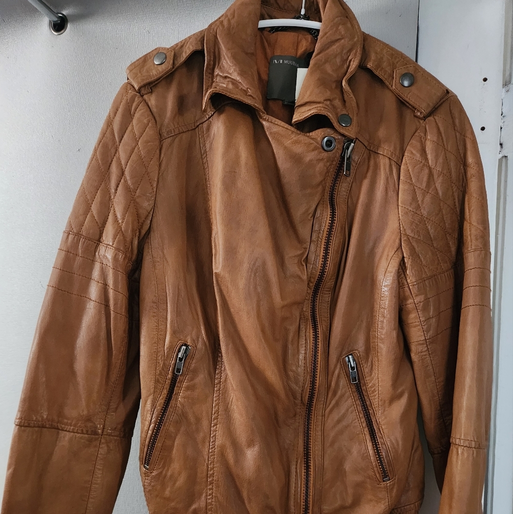 Muuba Women's Tan Leather Jacket